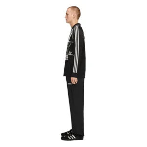 Areena Design <p>Shop the Adidas SPZL F.C. Long Sleeve Jersey, a long-sleeve Adidas SPZL football jersey with a heritage sportswear aesthetic. Ideal for casual layering, match-day outfits, and retro football-inspired style, this jersey offers a distinctive look for collectors and fans of classic Adidas design.</p> Adidas SPZL F.C. Long Sleeve Jersey <p>Shop the Adidas SPZL F.C. Long Sleeve Jersey, a long-sleeve Adidas SPZL football jersey with a heritage sportswear aesthetic. Ideal for casual layering, match-day outfits, and retro football-inspired style, this jersey offers a distinctive look for collectors and fans of classic Adidas design.</p>