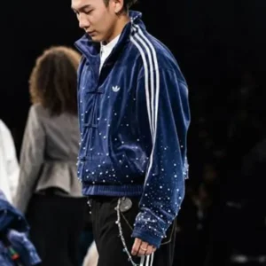 Areena Design <ul> <li><strong>Material: Suede Leather </strong></li> <li>Closure: Toggle Style</li> <li>Collar: Stand Up Style</li> <li><strong>Color: Blue</strong></li> </ul> Chinese New Year Rhinestone Jacket <ul> <li><strong>Material: Suede Leather </strong></li> <li>Closure: Toggle Style</li> <li>Collar: Stand Up Style</li> <li><strong>Color: Blue</strong></li> </ul>
