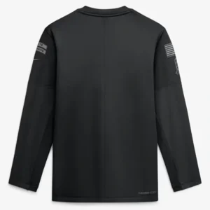 Areena Design <p>Show your team pride in the Black Fleece Chiefs 2026 Salute to Service Crewneck Sweatshirt with comfortable everyday style, versatile layering, and a confident fan-f</p> Chiefs 2026 Salute to Service Black Crewneck Sweatshirt