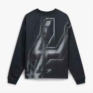 Areena Design <p>Show your team pride in this Black Fleece T-shirt. Soft, versatile, and easy to style, it brings comfortable team spirit to game days, casual weekends, travel, and everyday layering with a polished athletic finish.</p> NBA x Nike San Antonio Spurs 2026 Standard Issue Practice Long Sleeve T-Shirt <p>Show your team pride in this Black Fleece T-shirt. Soft, versatile, and easy to style, it brings comfortable team spirit to game days, casual weekends, travel, and everyday layering with a polished athletic finish.</p>