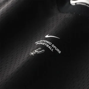 Areena Design <p>Show your team pride in this Black Fleece T-shirt. Soft, versatile, and easy to style, it brings comfortable team spirit to game days, casual weekends, travel, and everyday layering with a polished athletic finish.</p> NBA x Nike San Antonio Spurs 2026 Standard Issue Practice Long Sleeve T-Shirt <p>Show your team pride in this Black Fleece T-shirt. Soft, versatile, and easy to style, it brings comfortable team spirit to game days, casual weekends, travel, and everyday layering with a polished athletic finish.</p>