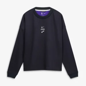 Areena Design <p>Show your team pride in this Black Fleece T-shirt. Soft, versatile, and easy to style, it brings comfortable team spirit to game days, casual weekends, travel, and everyday layering with a polished athletic finish.</p> NBA x Nike Utah Jazz 2026 Standard Issue Practice Long Sleeve T-Shirt <p>Show your team pride in this Black Fleece T-shirt. Soft, versatile, and easy to style, it brings comfortable team spirit to game days, casual weekends, travel, and everyday layering with a polished athletic finish.</p>