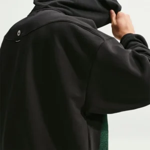 Areena Design <p>Shop the Nike x NBA Boston Celtics 2026 Standard Issue Hoodie in Black Fleece, made for comfortable everyday wear, easy layering, game days, travel, weekends Nike x NBA Boston Celtics 2026 Standard Issue Hoodie