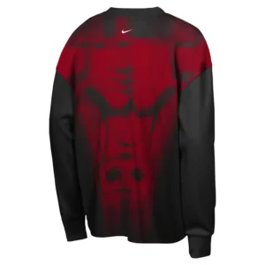 Areena Design <p>Shop the Nike x NBA Chicago Bulls 2026 Standard Issue Long Sleeve T-Shirt in Black Fleece, made for comfortable everyday wear, easy layering, game days, trav Nike x NBA Chicago Bulls 2026 Standard Issue Long Sleeve T-Shirt