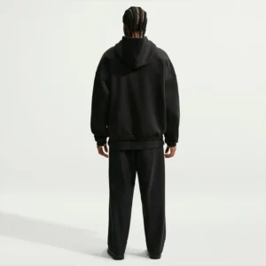Areena Design <p>Shop the Nike x NBA Los Angeles Lakers 2026 Standard Issue Hoodie in Black Fleece, made for comfortable everyday wear, easy layering, game days, travel, wee Nike x NBA Los Angeles Lakers 2026 Standard Issue Hoodie
