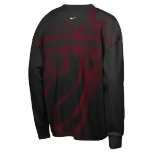 Areena Design <p>Shop the Nike x NBA Miami Heat 2026 Standard Issue Long Sleeve T-Shirt in Black Fleece, made for comfortable everyday wear, easy layering, game days, travel, Nike x NBA Miami Heat 2026 Standard Issue Long Sleeve T-Shirt