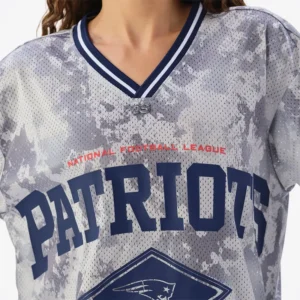 Areena Design <p>Show your team pride in this Gray Polyester top. Soft, versatile, and easy to style, it brings comfortable team spirit to game days, casual weekends, travel, and everyday layering with a polished athletic finish.</p> Off Season x NFL New England Patriots Camo Mesh Long Sleeve V-Neck Top