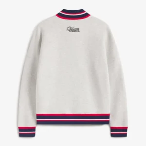 Areena Design <p>Show your team pride in this Heather Gray Fleece sweatshirt. Soft, versatile, and easy to style, it brings comfortable team spirit to game days, casual weekends, travel, and everyday layering with a polished athletic finish.</p> Off Season x NFL New England Patriots Mock Neck Sweatshirt