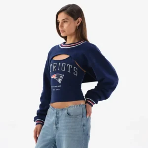Areena Design <p>Show your team pride in the Navy Fleece Off Season x NFL New England Patriots Shrug Cami with comfortable everyday style, versatile layering, and a confident fan-foc</p> Women's Off Season x NFL New England Patriots Shrug Cami