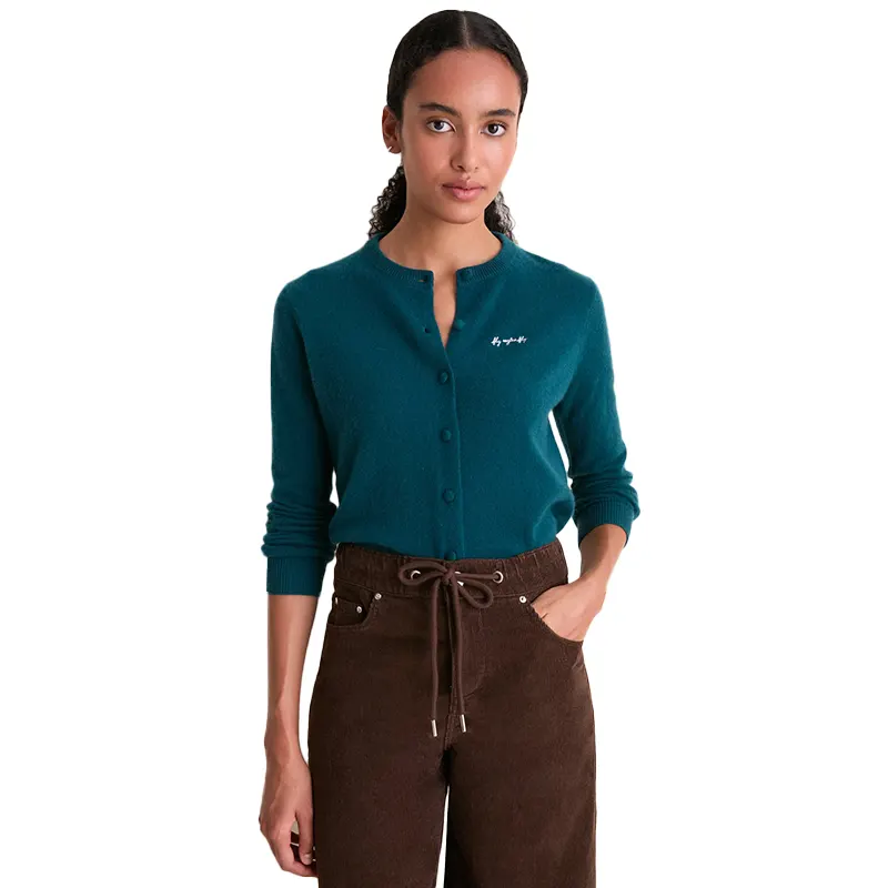 Tuckernuck x Fanatics Philadelphia Eagles Cashmere Riley Cardigan 1 Tuckernuck x Fanatics Philadelphia Eagles Cashmere Riley Cardigan <p>Shop the Tuckernuck x Fanatics Philadelphia Eagles Cashmere Rile in Green Cashmere. Stylish, comfortable, and made for everyday wear.</p>
